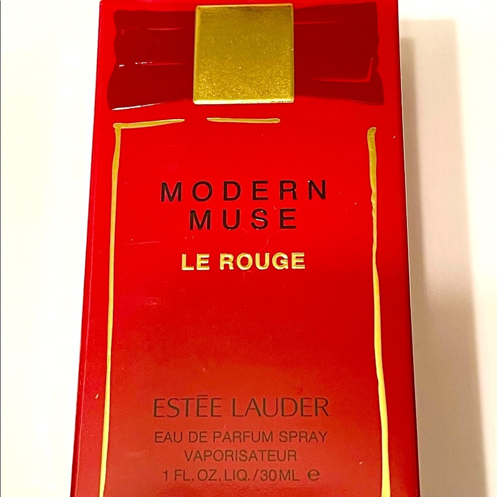 Modern Muse Le Rouge Perfume